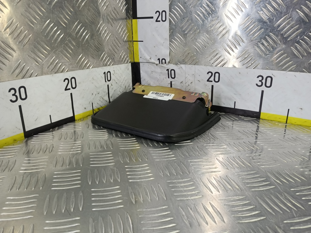 фонарь (стоп сигнал) MITSUBISHI CARISMA 1.6 AT (90 л.с.)Carisma  I рестайлинг (1999—2004) Лифтбек MR361207, 520 рублей, Москва