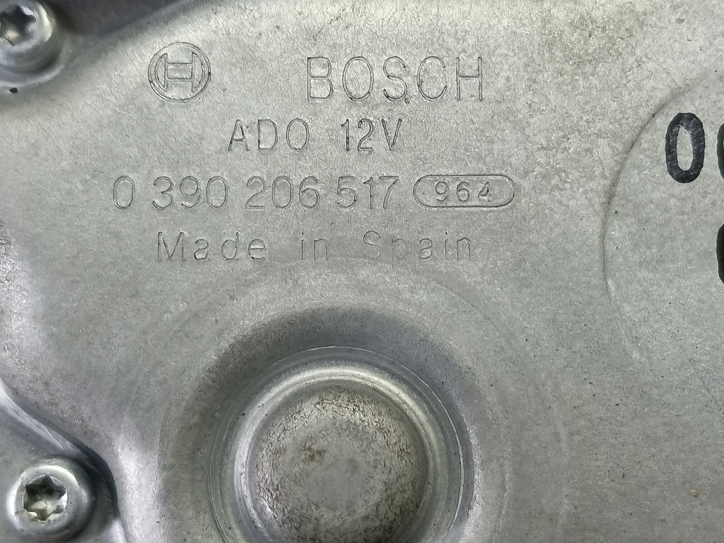 моторчик стеклоочистителя MITSUBISHI CARISMA 1.6 AT (90 л.с.)Carisma  I рестайлинг (1999—2004) Лифтбек MR361209, 630 рублей, Москва