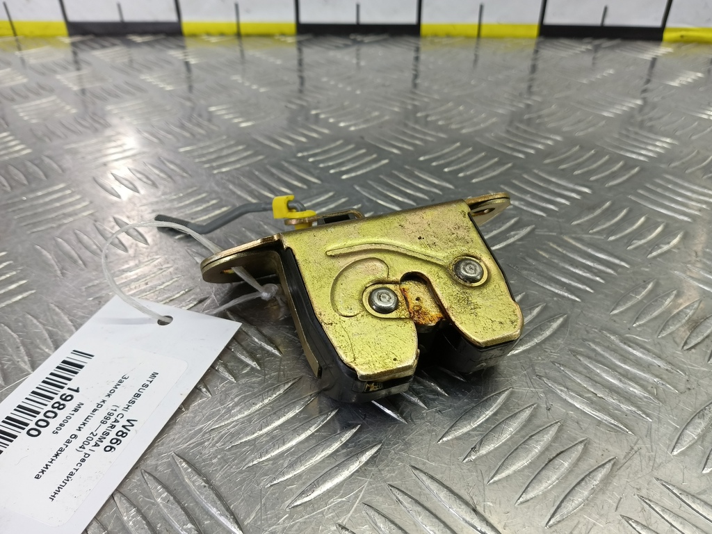 замок крышки багажника MITSUBISHI CARISMA 1.6 AT (90 л.с.)Carisma  I рестайлинг (1999—2004) Лифтбек MR100905, 1550 рублей, Москва