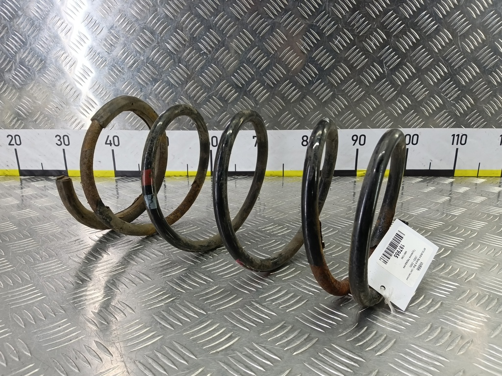 пружина MITSUBISHI CARISMA 1.6 AT (90 л.с.)Carisma  I рестайлинг (1999—2004) Лифтбек MR913390, 3620 рублей, Москва