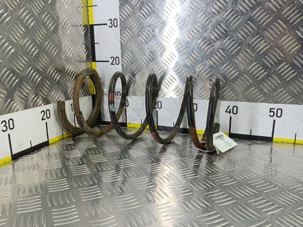 пружина MITSUBISHI CARISMA 1.6 AT (90 л.с.)Carisma  I рестайлинг (1999—2004) Лифтбек MR913390, 3620 рублей, Москва