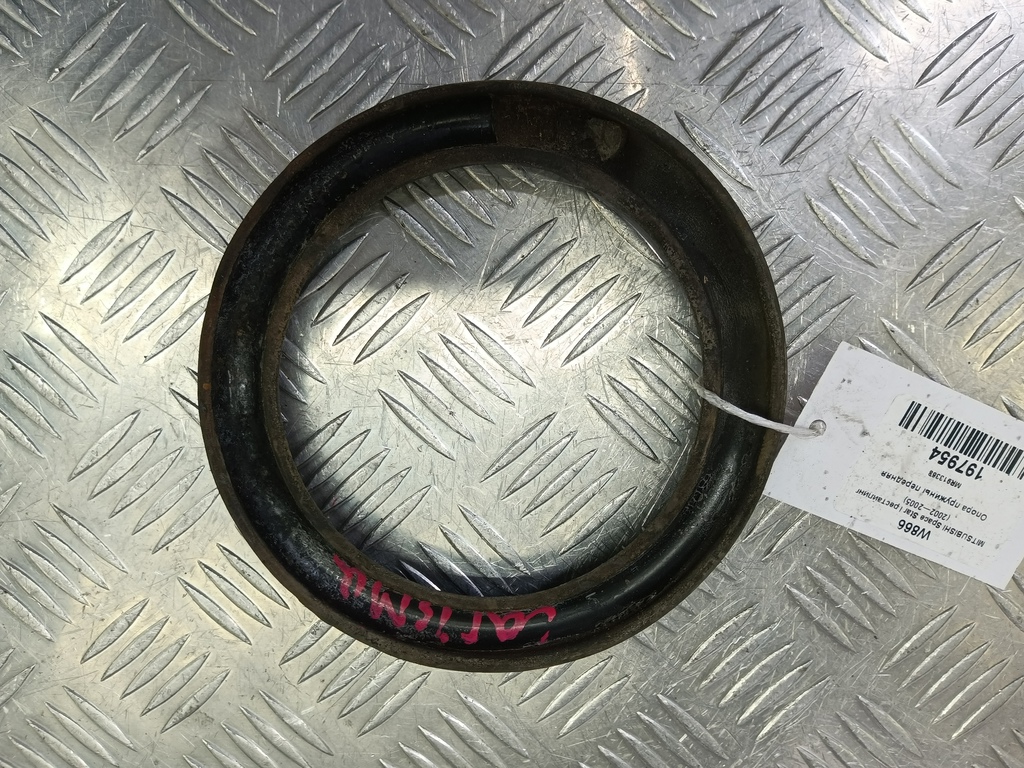 опора пружины MITSUBISHI CARISMA 1.6 AT (90 л.с.)Carisma  I рестайлинг (1999—2004) Лифтбек MR913368, 860 рублей, Москва