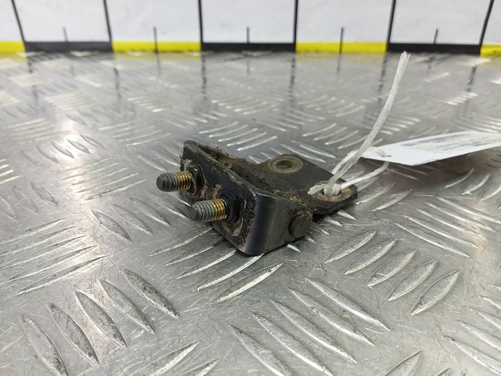 пружина MITSUBISHI CARISMA 1.6 AT (90 л.с.)Carisma  I рестайлинг (1999—2004) Лифтбек MR913390, 3620 рублей, Москва