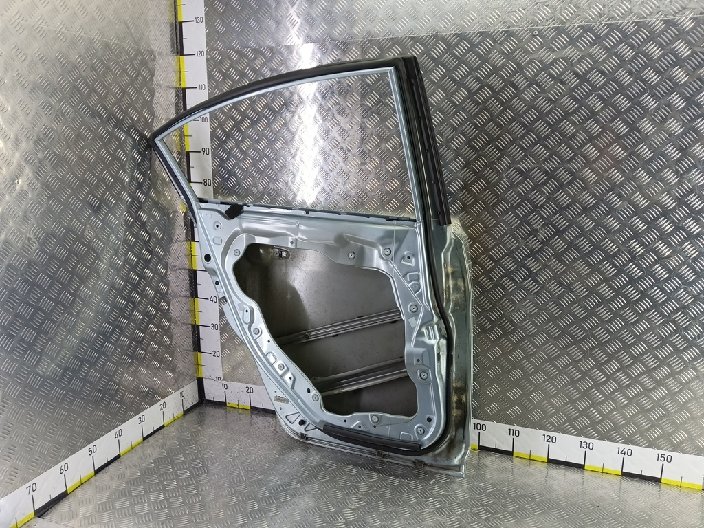 дверь MAZDA 3 1.6 MT (105 л.с.)3  BK рестайлинг (2006—2009) Седан BNYV7302XD, 31450 рублей, Москва