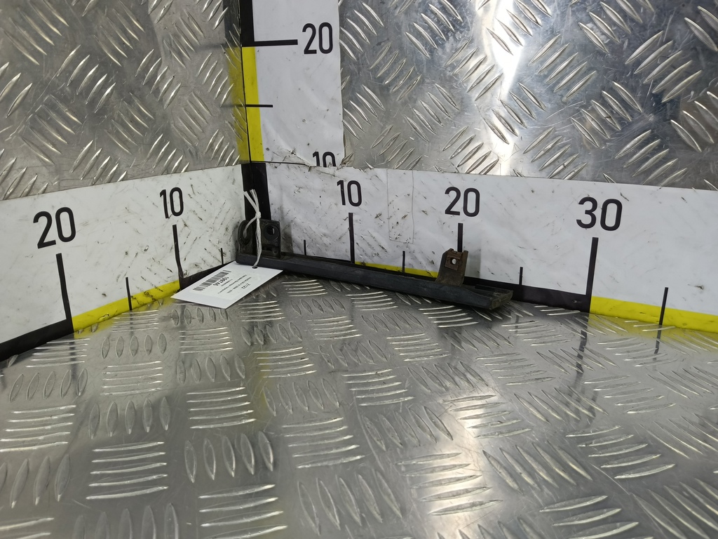 накладка бампера переднего HONDA CR-V 2.0 AT (150 л.с.)CR-V  III (2006—2009) Внедорожник 71108SWA000, 1780 рублей, Москва