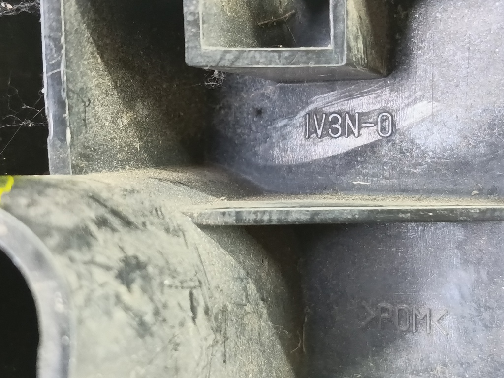 кронштейн бампера SUZUKI Grand Vitara 2.0 4WD MT (140 л.с.)Grand Vitara  II (2005—2008) Внедорожник 7183565J00, 1440 рублей, Москва