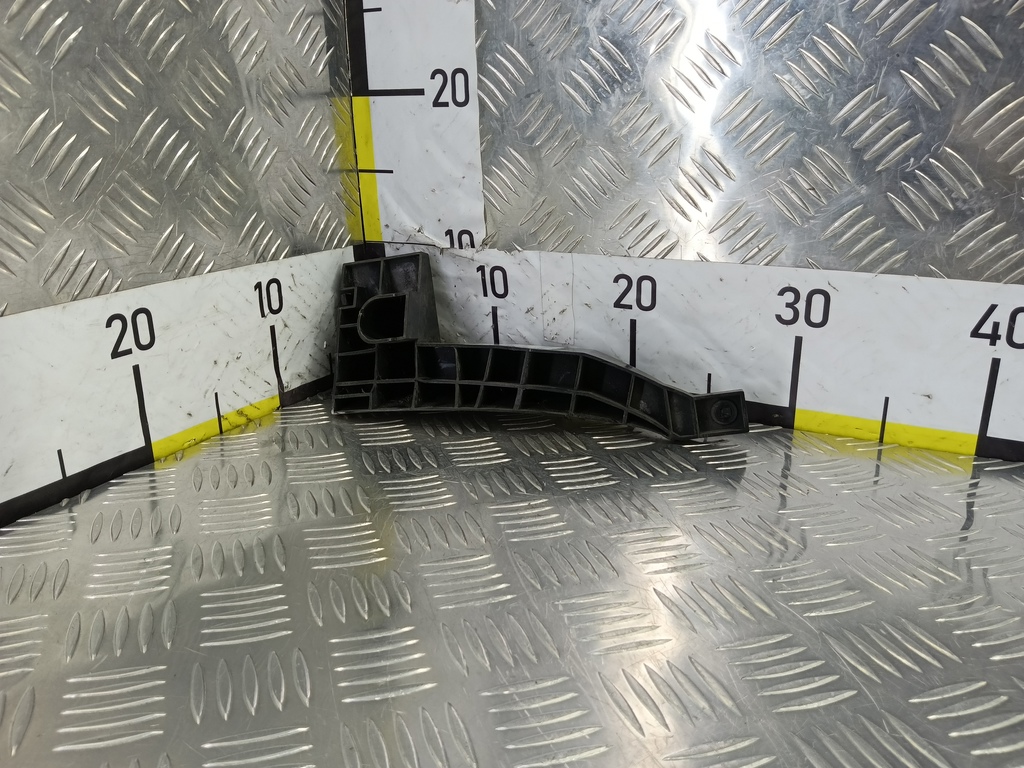 кронштейн бампера SUZUKI Grand Vitara 2.0 4WD MT (140 л.с.)Grand Vitara  II (2005—2008) Внедорожник 7183565J00, 1440 рублей, Москва