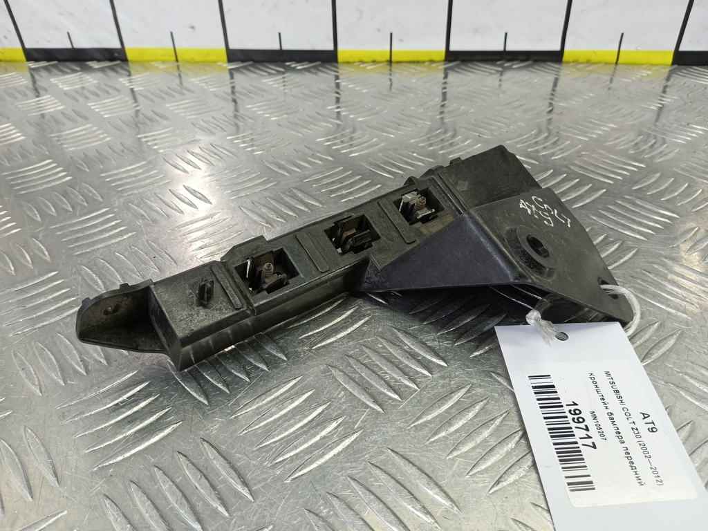 кронштейн бампера MITSUBISHI L200   MN146319, 980 рублей, Москва