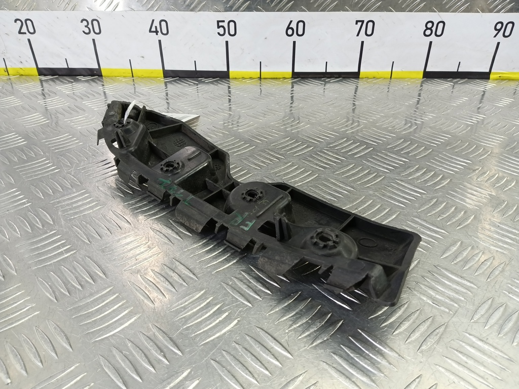 кронштейн бампера Renault Duster  622220011R, 1440 рублей, Москва