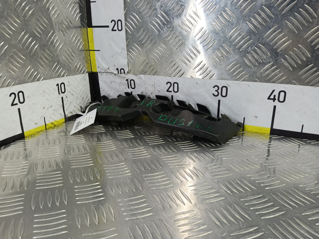 кронштейн бампера Renault Duster  622220011R, 1440 рублей, Москва