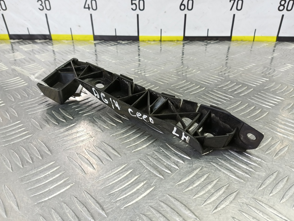 кронштейн бампера Kia Ceed  865131H000, 750 рублей, Москва