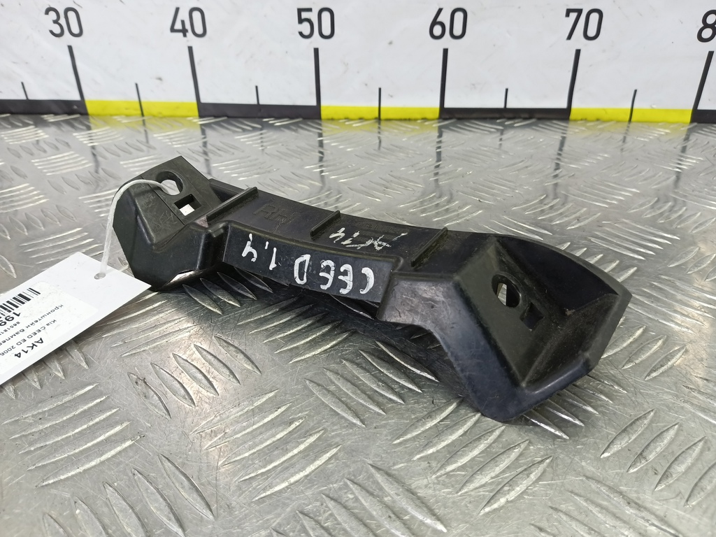 кронштейн бампера Kia Ceed  865181H000, 750 рублей, Москва