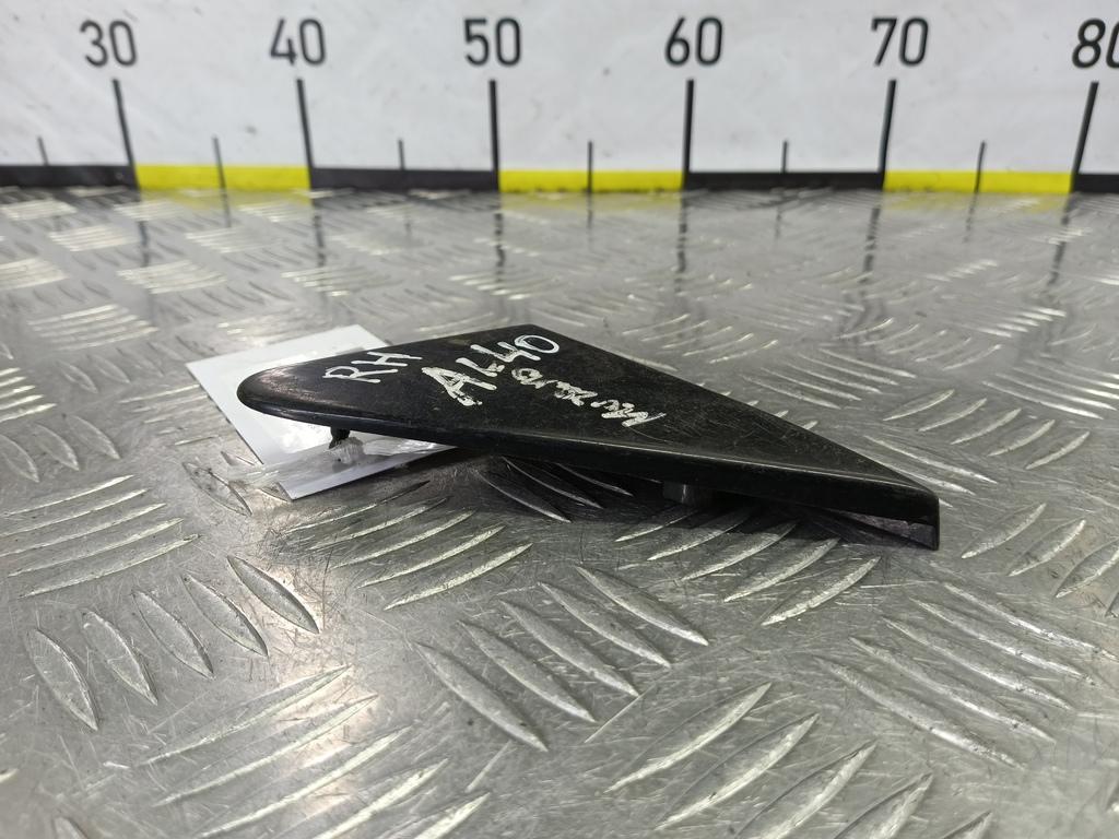 накладка крыла переднего NISSAN MURANO  96318CA000, 520 рублей, Москва