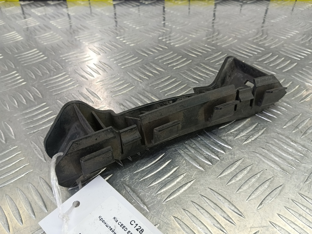 кронштейн бампера Kia Ceed  865181H000, 750 рублей, Москва