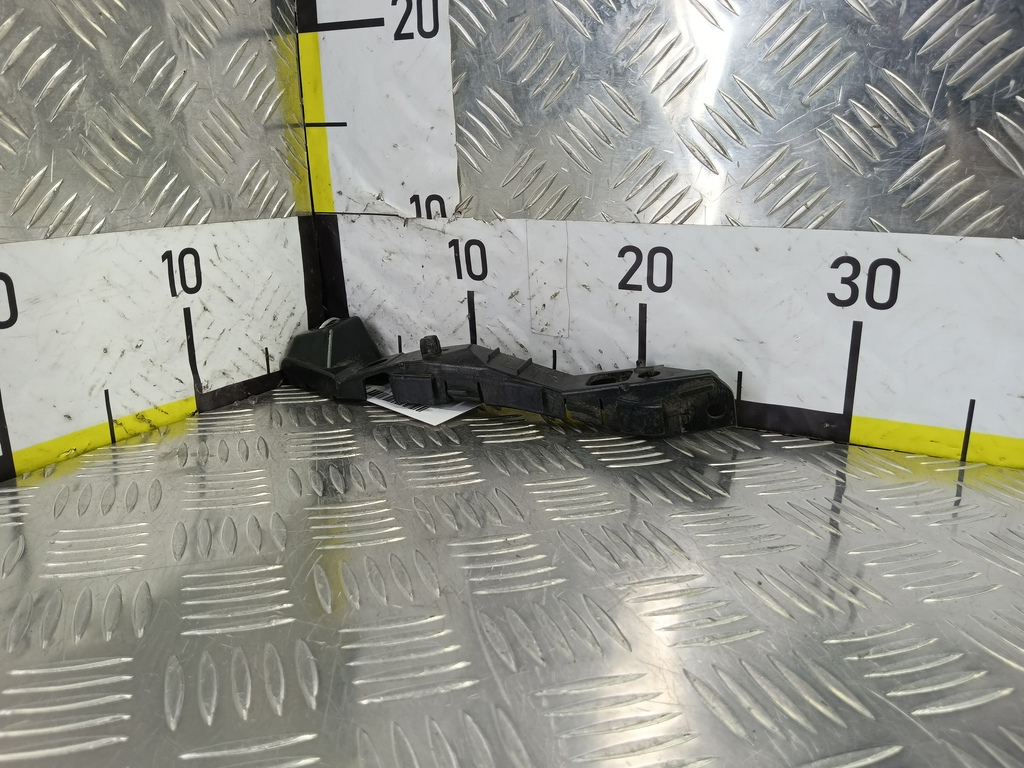 кронштейн бампера Kia Ceed  865131H500, 750 рублей, Москва