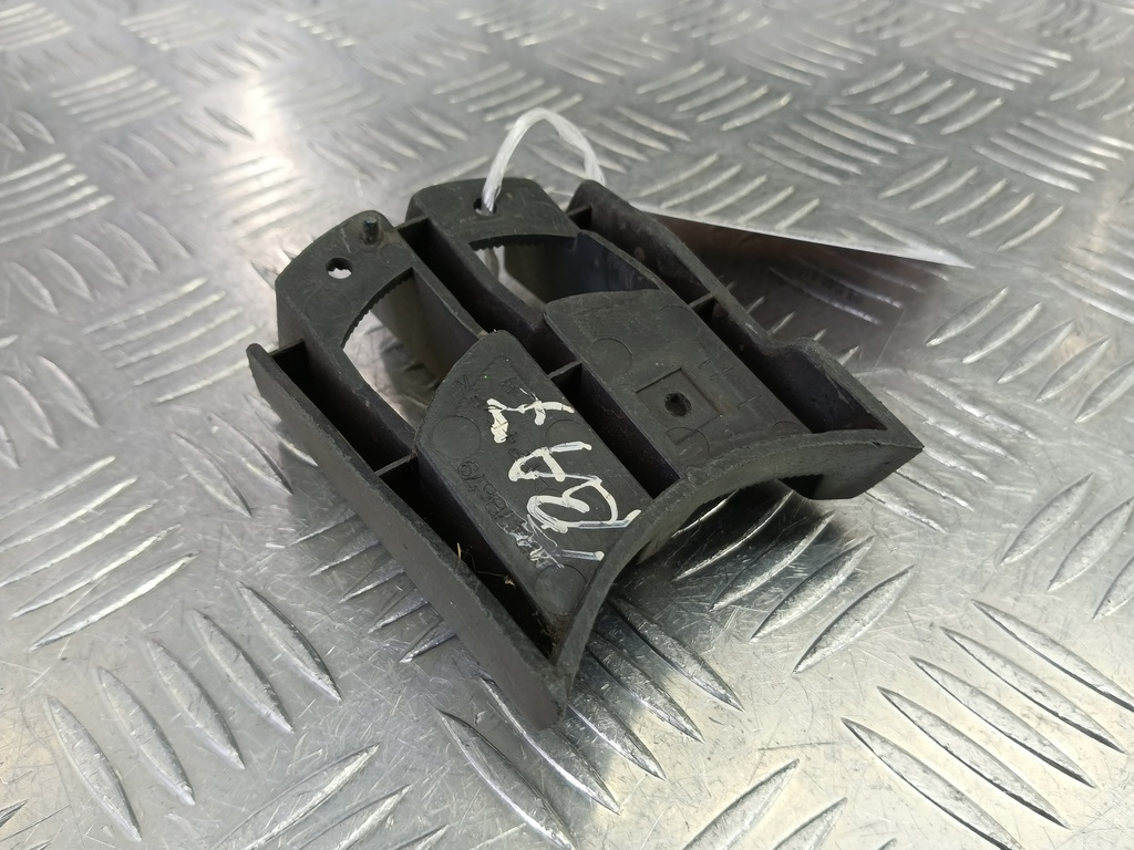 накладка бампера переднего MITSUBISHI PAJERO SPORT  MR496691, 980 рублей, Москва