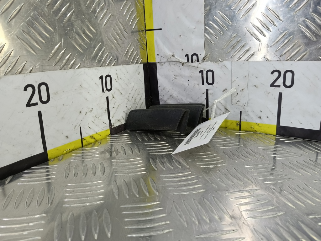 накладка бампера переднего MITSUBISHI PAJERO SPORT  MR496691, 980 рублей, Москва