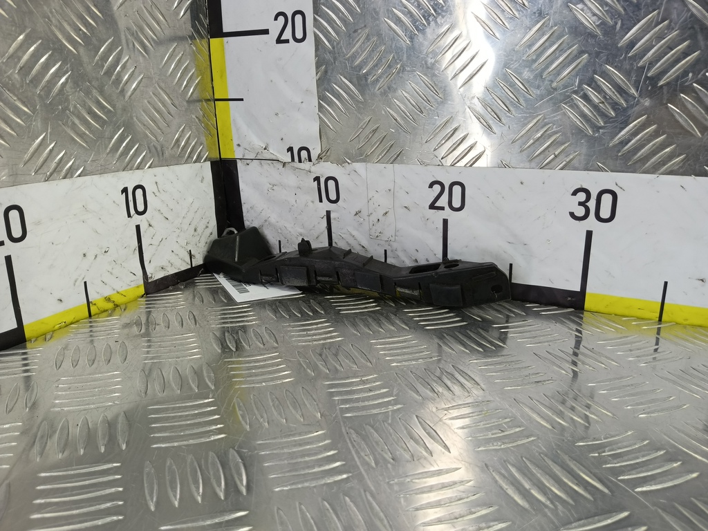 кронштейн бампера Kia Ceed  865131H500, 750 рублей, Москва