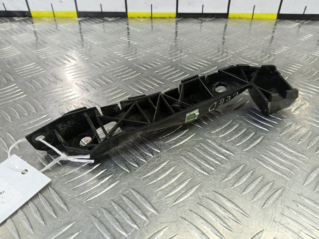 кронштейн бампера Kia Ceed  865141H500, 750 рублей, Москва