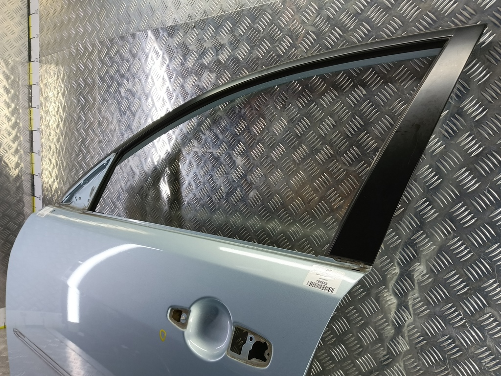 дверь MAZDA 3 1.6 MT (105 л.с.)3  BK рестайлинг (2006—2009) Седан BNYV5902, 32600 рублей, Москва