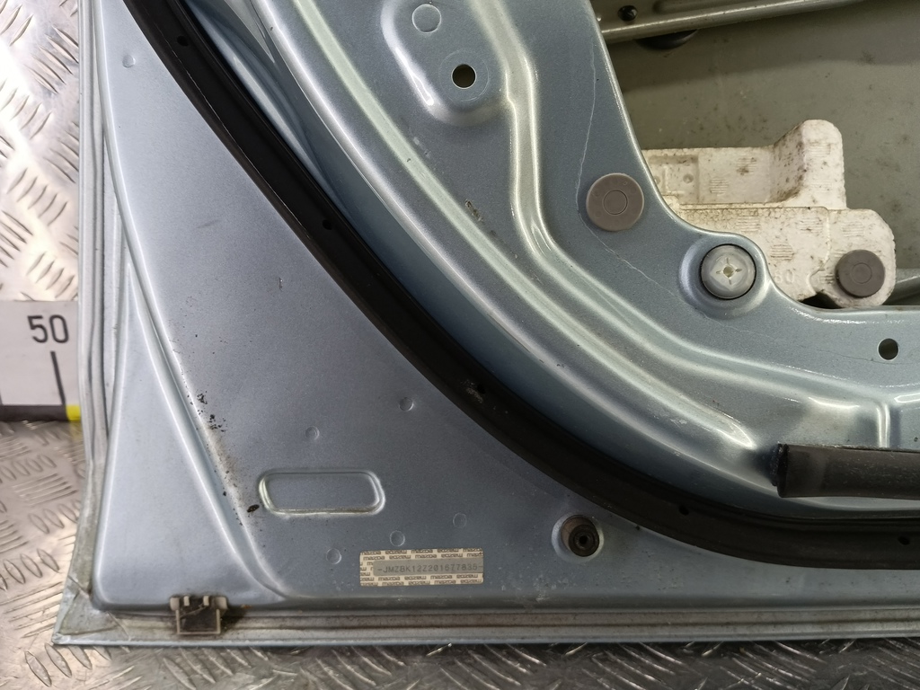 дверь MAZDA 3 1.6 MT (105 л.с.)3  BK рестайлинг (2006—2009) Седан BNYV5902, 32600 рублей, Москва