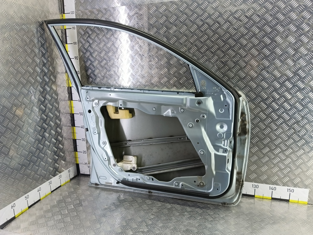 дверь MAZDA 3 1.6 MT (105 л.с.)3  BK рестайлинг (2006—2009) Седан BNYV5902, 32600 рублей, Москва