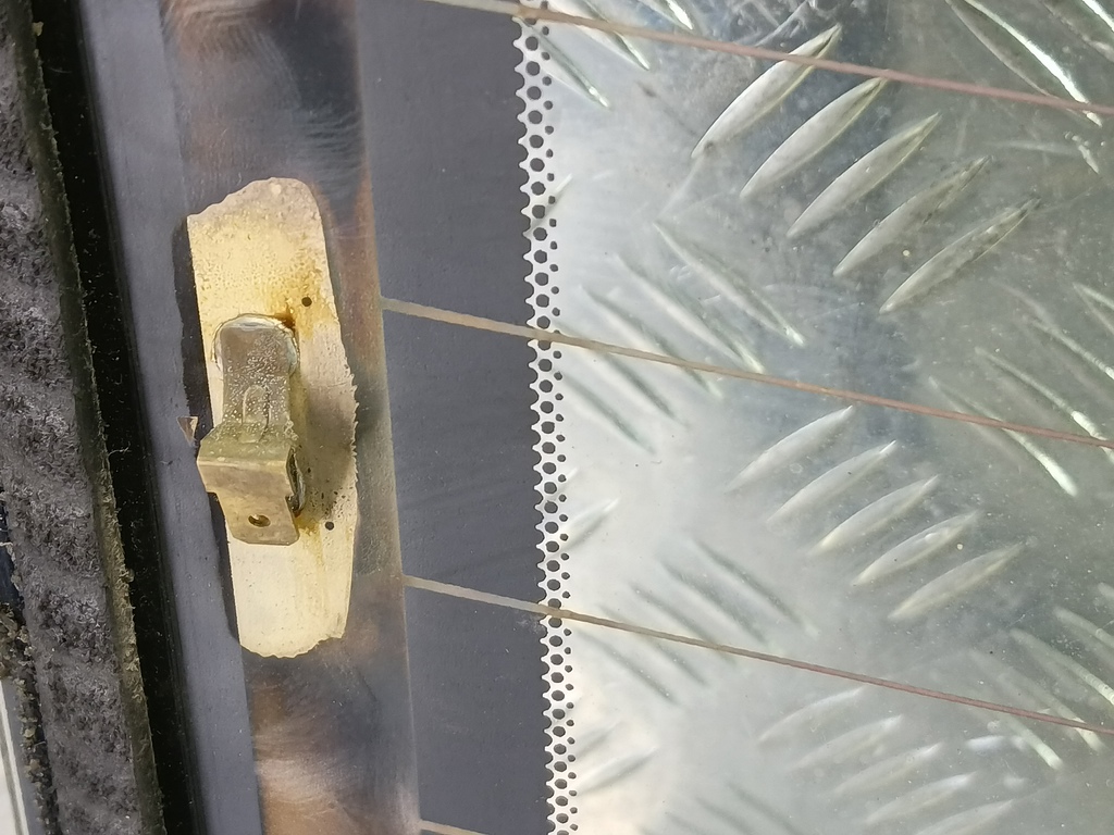 стекло MAZDA 3 1.6 MT (105 л.с.)3  BK рестайлинг (2006—2009) Седан BN8V63930B, 7300 рублей, Москва