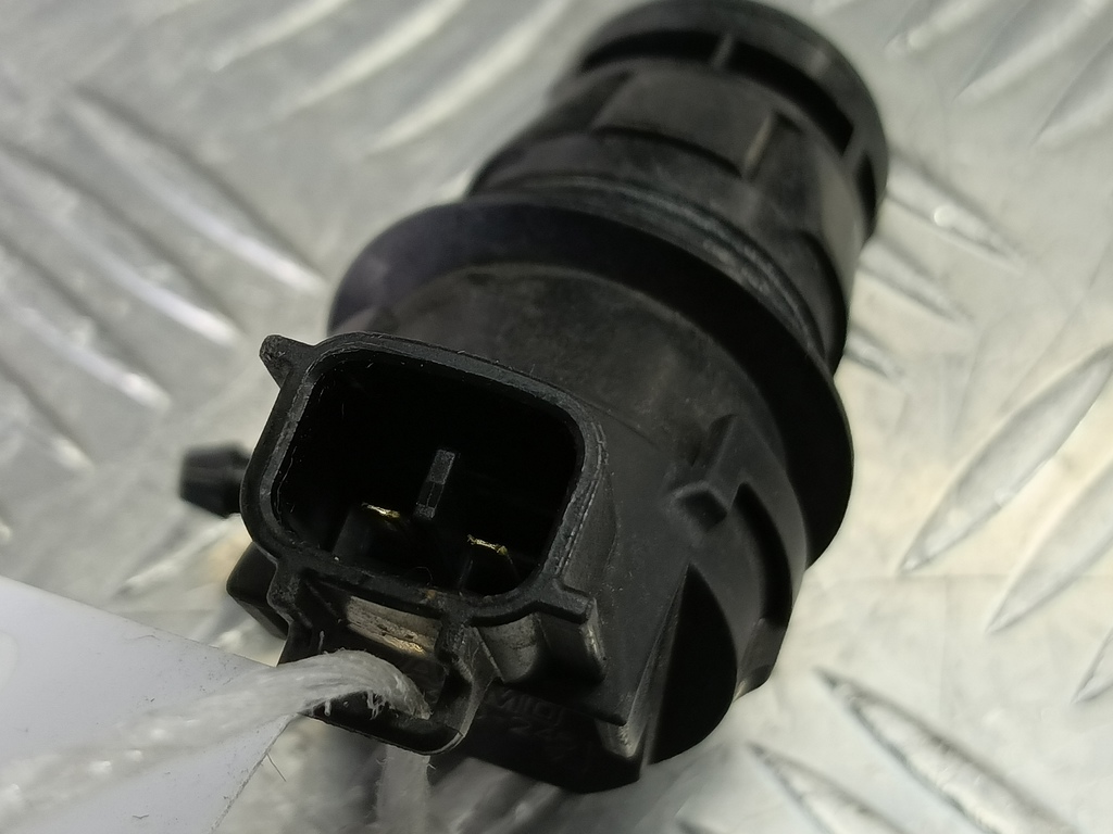 насос омывателя (моторчик) MAZDA 3 1.6 MT (105 л.с.)3  BK рестайлинг (2006—2009) Седан G22C-67-482, 1210 рублей, Москва