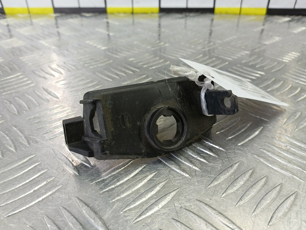 фонарь номерного знака MAZDA 3 1.6 MT (105 л.с.)3  BK рестайлинг (2006—2009) Седан BP4K51274B, 2130 рублей, Москва