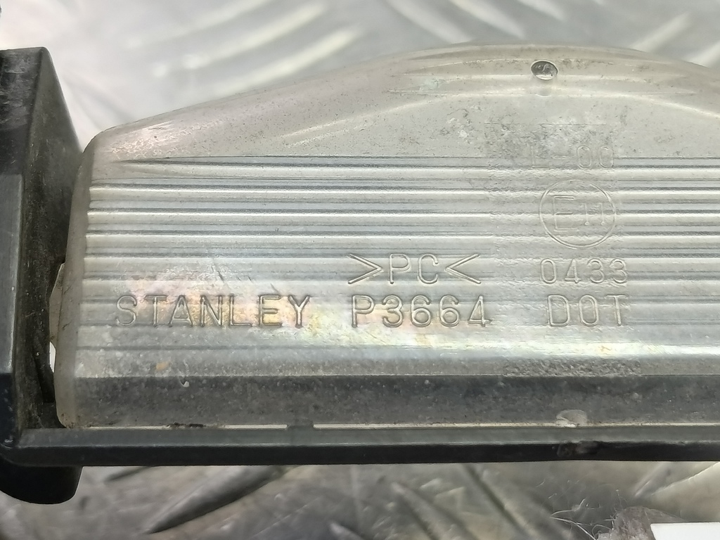 фонарь номерного знака MAZDA 3 1.6 MT (105 л.с.)3  BK рестайлинг (2006—2009) Седан BP4K51274B, 2130 рублей, Москва