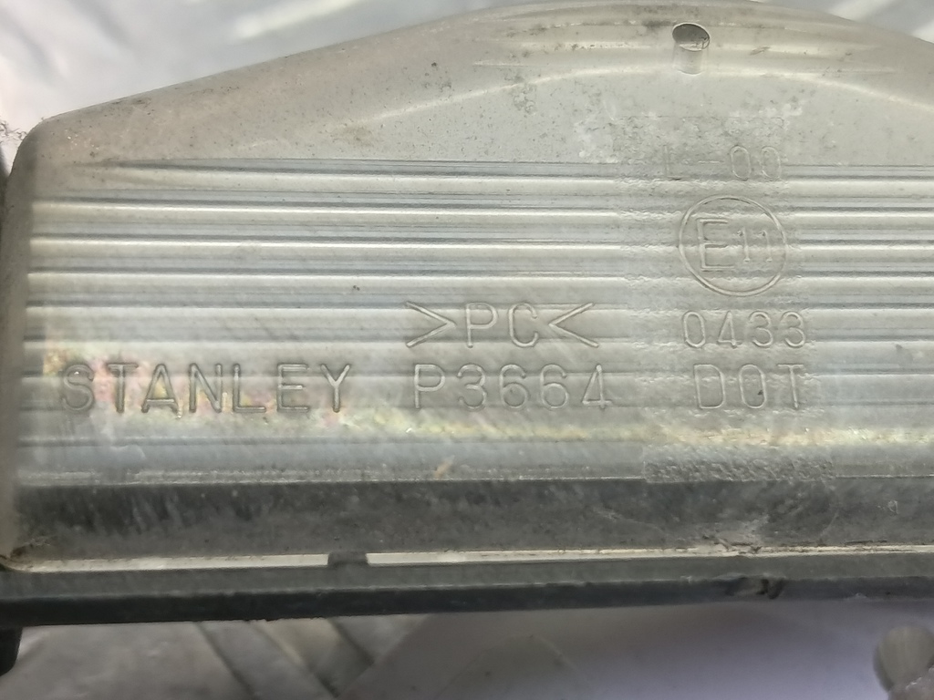 фонарь номерного знака MAZDA 3 1.6 MT (105 л.с.)3  BK рестайлинг (2006—2009) Седан BP4K51274B, 2130 рублей, Москва