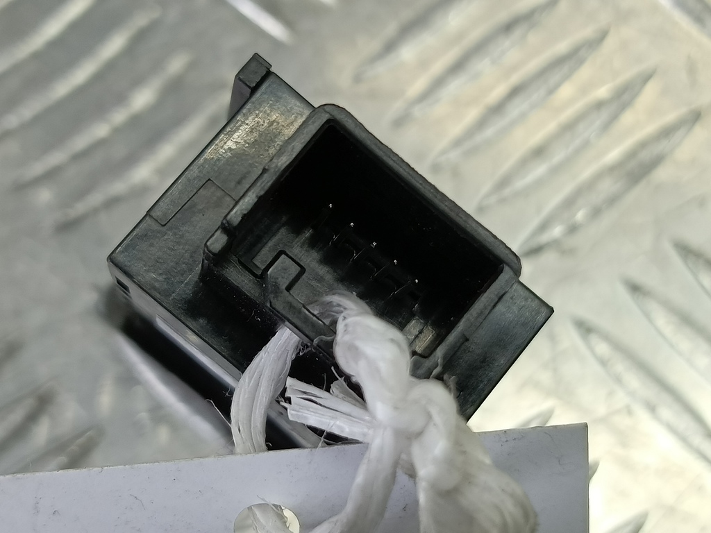 кнопка освещения панели приборов MAZDA 3 1.6 MT (105 л.с.)3  BK рестайлинг (2006—2009) Седан BP4K-66-6R0, 520 рублей, Москва