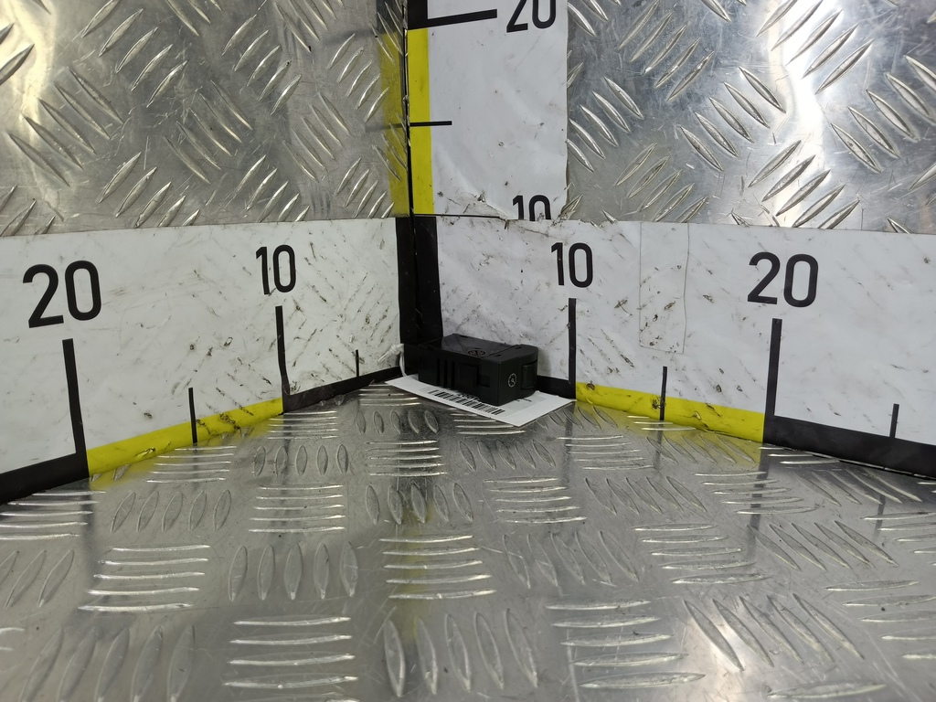 кнопка освещения панели приборов MAZDA 3 1.6 MT (105 л.с.)3  BK рестайлинг (2006—2009) Седан BP4K-66-6R0, 520 рублей, Москва