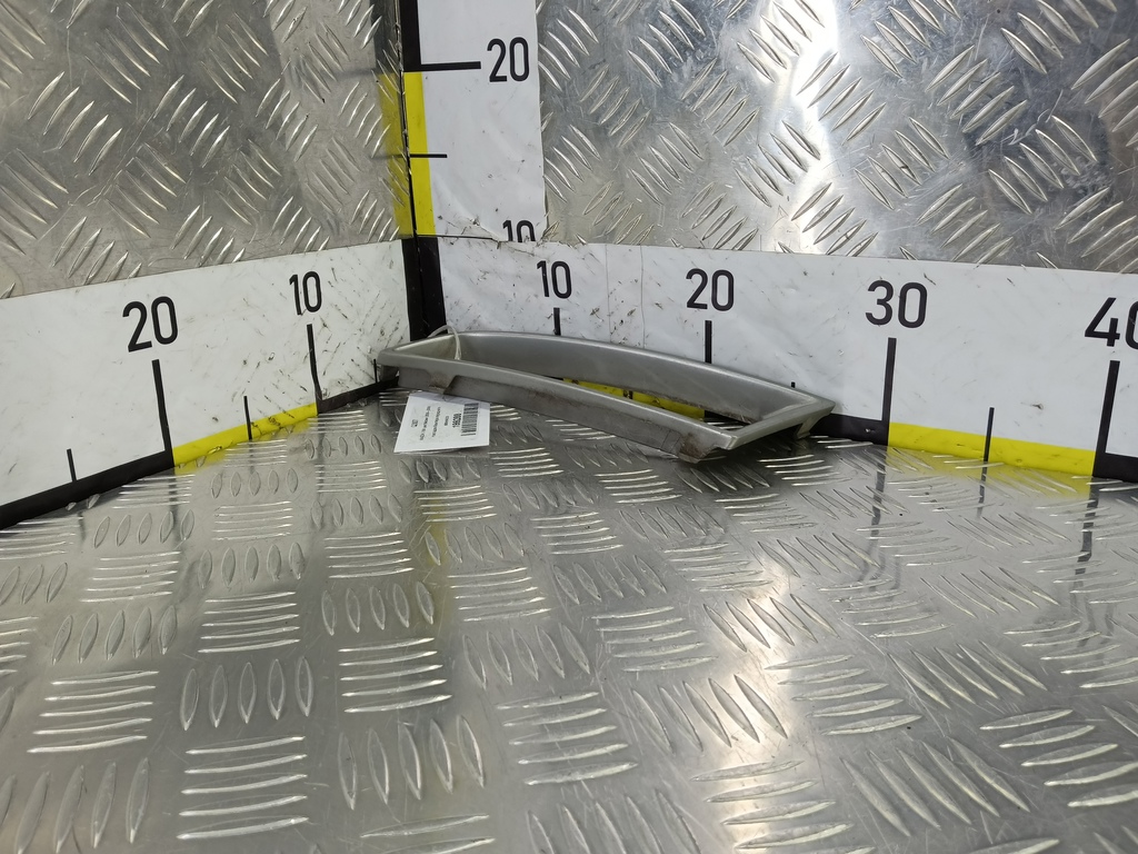 накладка бампера переднего MAZDA 3 1.6 MT (105 л.с.)3  BK рестайлинг (2006—2009) Седан BR5H50C22, 2700 рублей, Москва