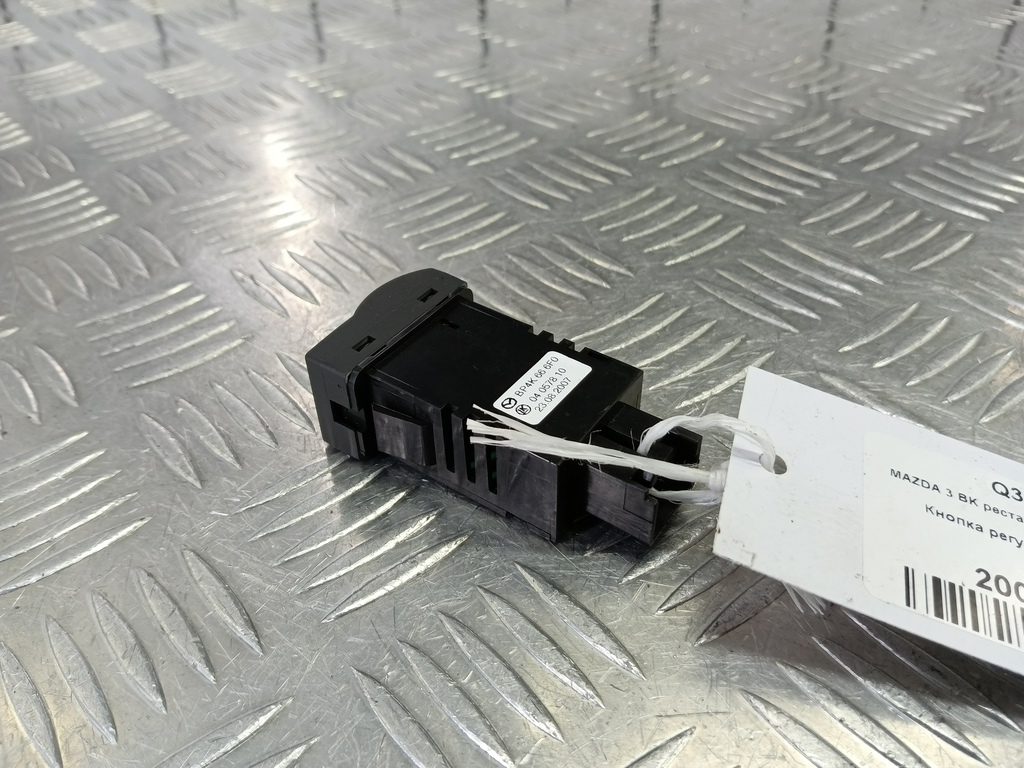 кнопка регулировки фар MAZDA 3 1.6 MT (105 л.с.)3  BK рестайлинг (2006—2009) Седан BP4K666F0, 520 рублей, Москва