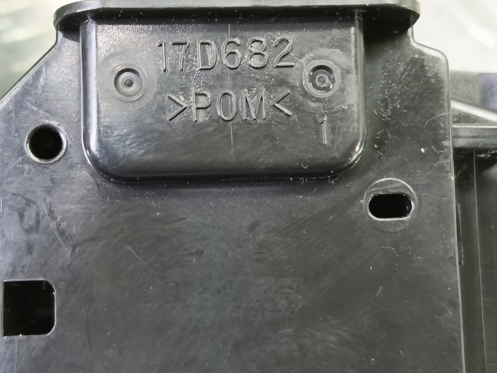 переключатель подрулевой MAZDA 3 1.6 MT (105 л.с.)3  BK рестайлинг (2006—2009) Седан BN8V66128, 520 рублей, Москва