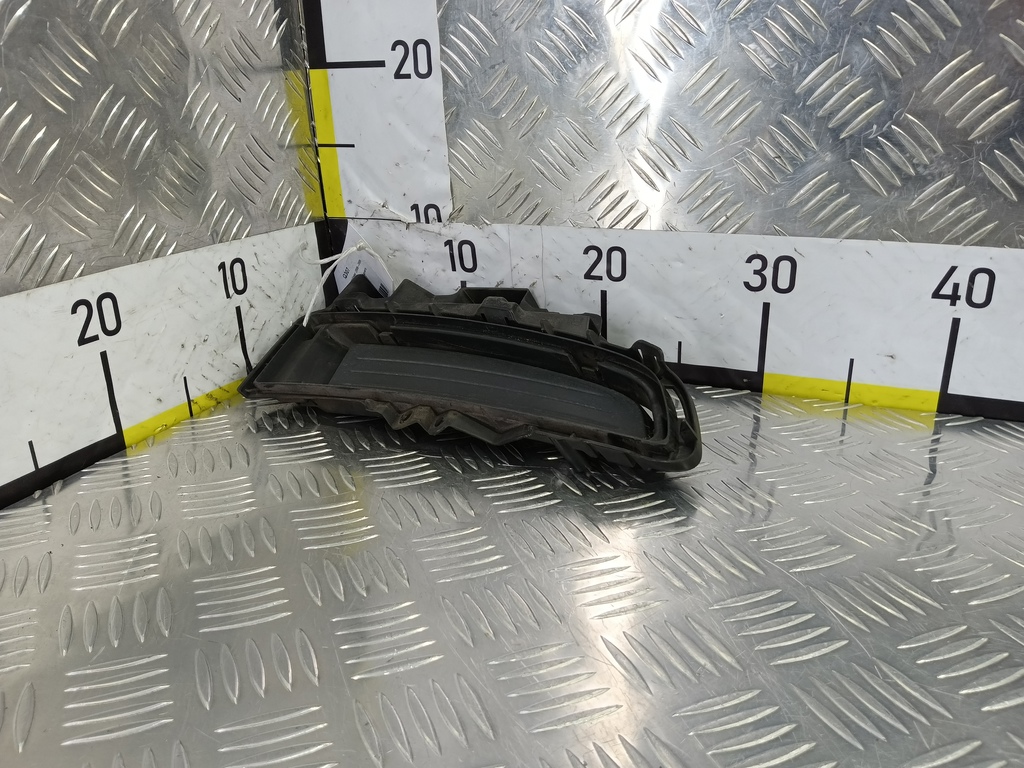 накладка бампера переднего MAZDA 3 1.6 MT (105 л.с.)3  BK рестайлинг (2006—2009) Седан BR5H50C11A, 1550 рублей, Москва