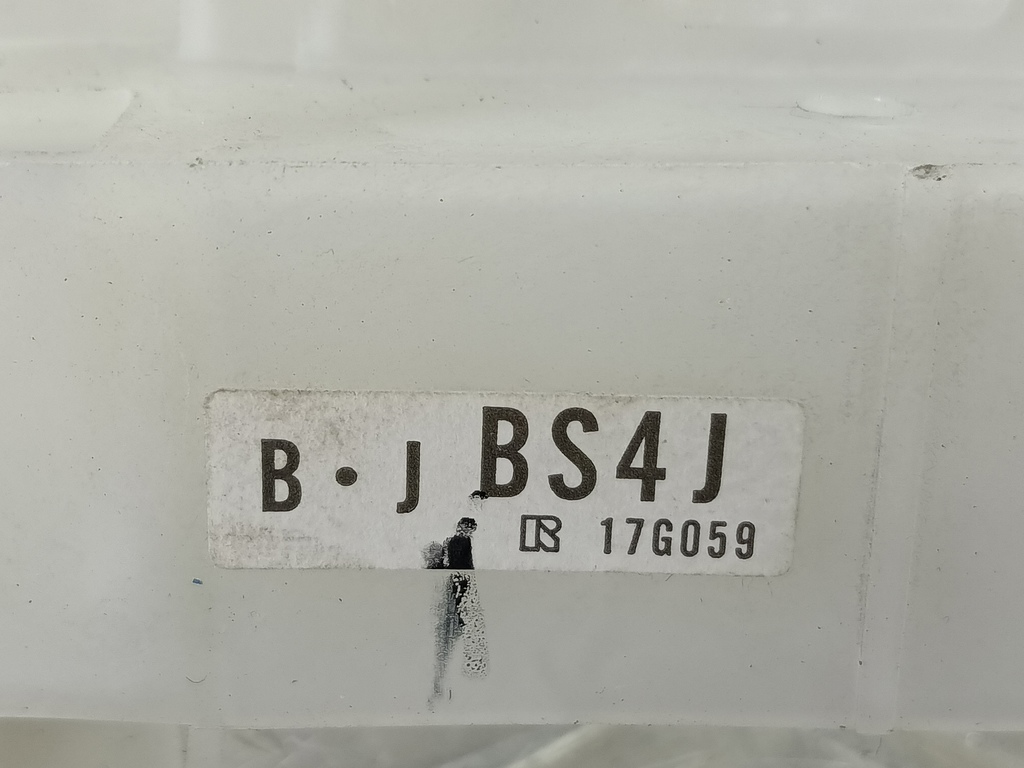 кронштейн переключателей подрулевых MAZDA 3 1.6 MT (105 л.с.)3  BK рестайлинг (2006—2009) Седан BP4K661B1, 520 рублей, Москва