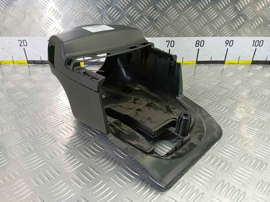 кожух рулевой колонки MAZDA 3 1.6 MT (105 л.с.)3  BK рестайлинг (2006—2009) Седан BR5S6021XB02, 630 рублей, Москва