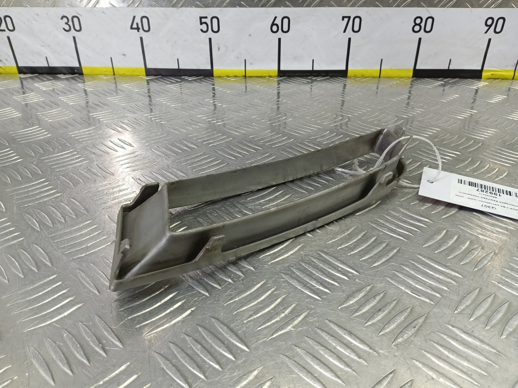 накладка бампера переднего MAZDA 3 1.6 MT (105 л.с.)3  BK рестайлинг (2006—2009) Седан BR5H50C12, 1550 рублей, Москва