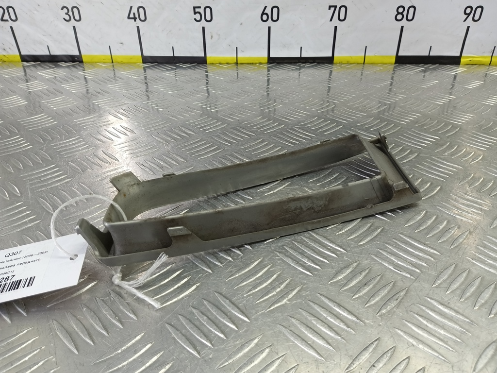 накладка бампера переднего MAZDA 3 1.6 MT (105 л.с.)3  BK рестайлинг (2006—2009) Седан BR5H50C12, 1550 рублей, Москва