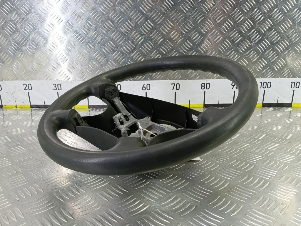 руль MITSUBISHI CARISMA 1.6 AT (90 л.с.)Carisma  I рестайлинг (1999—2004) Лифтбек MR740916, 1550 рублей, Москва