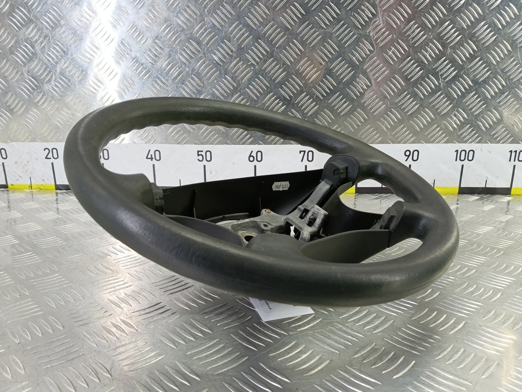 руль MITSUBISHI CARISMA 1.6 AT (90 л.с.)Carisma  I рестайлинг (1999—2004) Лифтбек MR740916, 1550 рублей, Москва