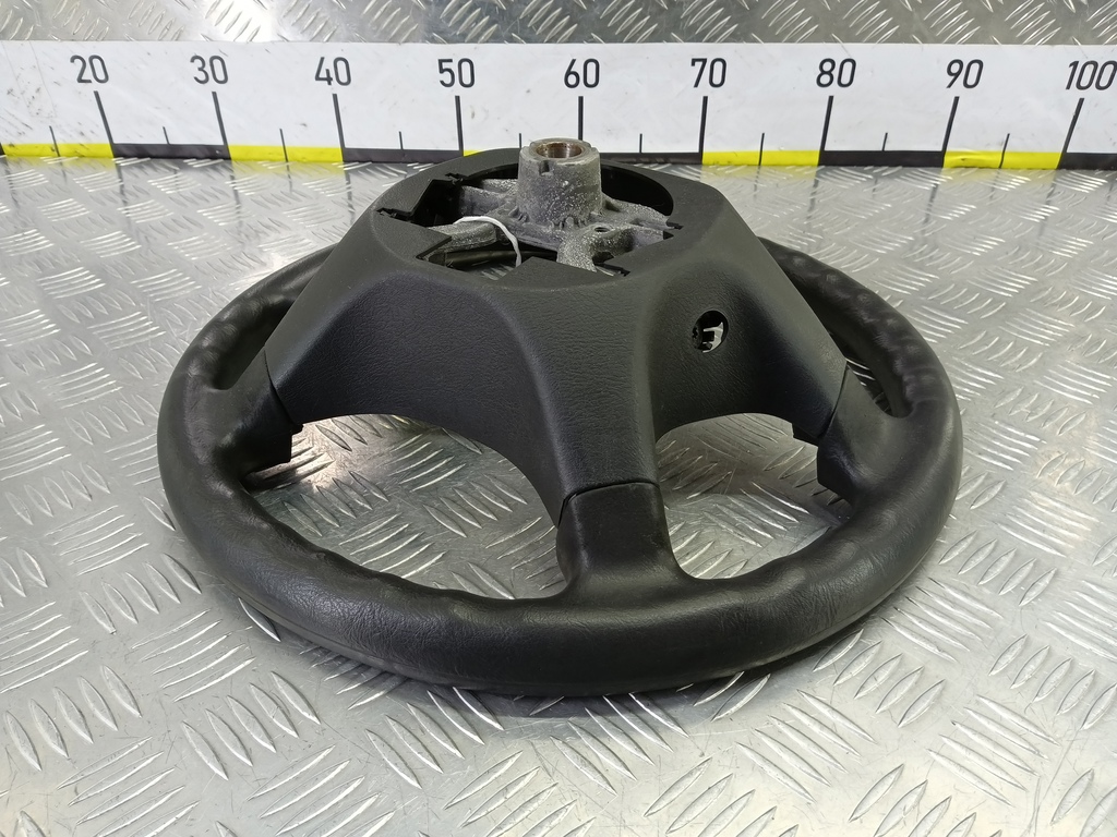 руль MITSUBISHI CARISMA 1.6 AT (90 л.с.)Carisma  I рестайлинг (1999—2004) Лифтбек MR740916, 1550 рублей, Москва