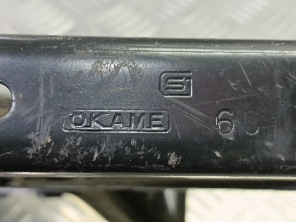 домкрат MITSUBISHI LANCER 1.6 MT (98 л.с.)Lancer  IX рестайлинг (2005—2010) Седан MR403843, 2130 рублей, Москва