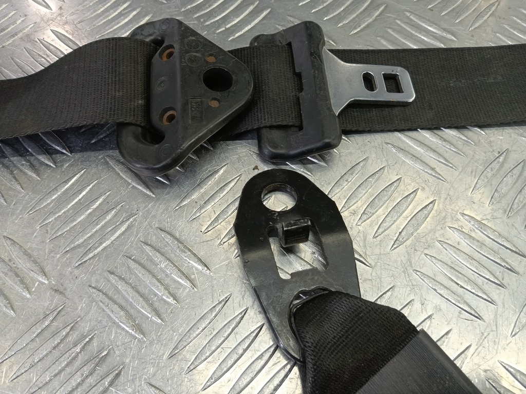 ремень безопасности FORD Transit  1676396, 2130 рублей, Москва