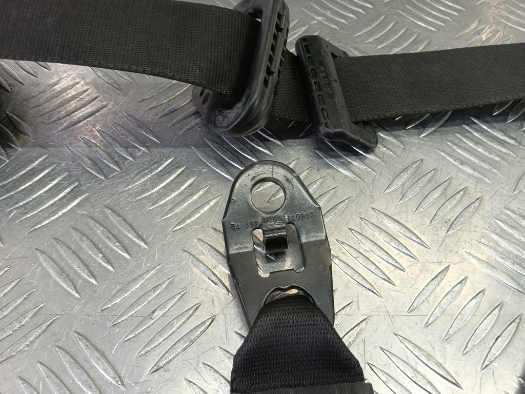 ремень безопасности FORD Transit  1676396, 2130 рублей, Москва