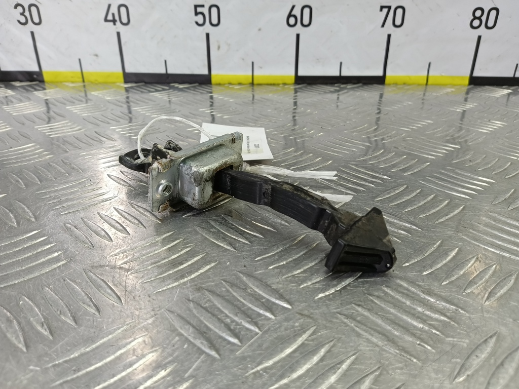 ограничитель двери MAZDA 3 1.6 MT (105 л.с.)3  BK рестайлинг (2006—2009) Седан BP4K72270H, 860 рублей, Москва