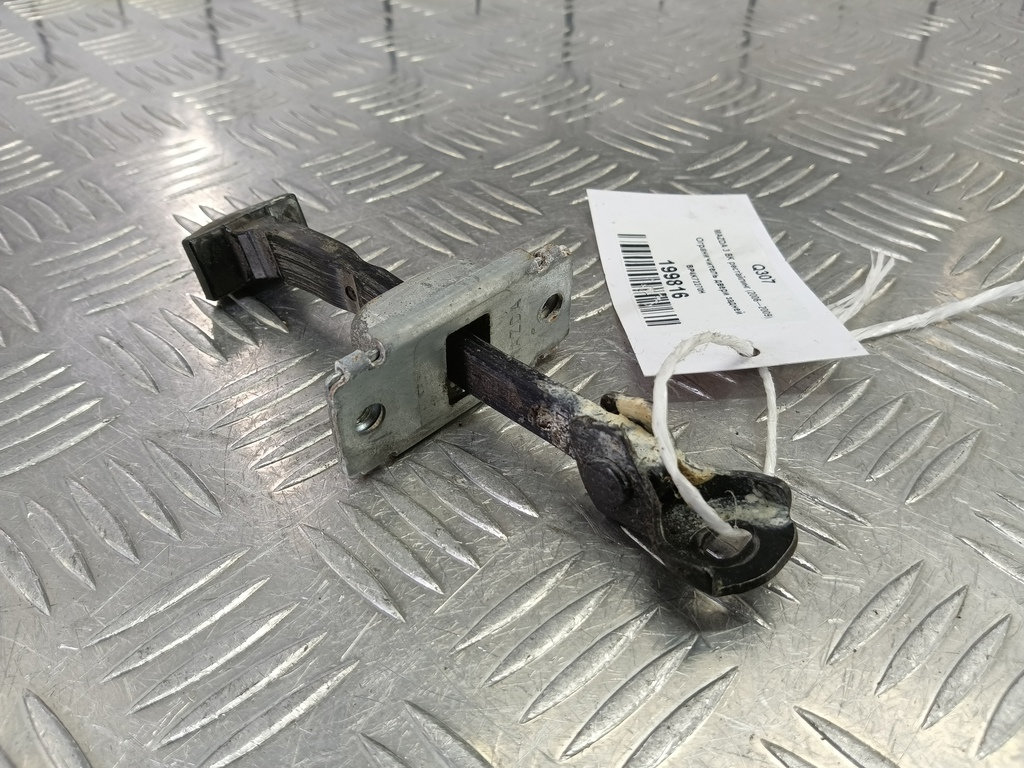 ограничитель двери MAZDA 3 1.6 MT (105 л.с.)3  BK рестайлинг (2006—2009) Седан BP4K72270H, 860 рублей, Москва