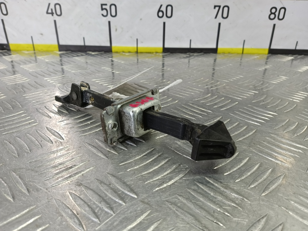 ограничитель двери MAZDA 3 1.6 MT (105 л.с.)3  BK рестайлинг (2006—2009) Седан BP4K58270G, 1210 рублей, Москва